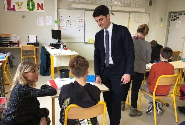 Visites de terrain avec Aurélien Pradié dans le cadre du tour de France du Handicap à l’école le