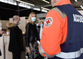 💉 La Roche-sur-Foron / visite du vaccinodrome de La Roche-sur-Foron initié par la région qui fonctionne grâce à l appui des pompiers et de La Croix Rouge. Ce centre pourra aller jusqu’à 2000 injections par jour.