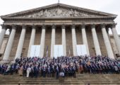 Les députés ont rendu hommage à Samuel Paty devant la colonnade du Palais Bourbon. Au-delà de l’émotion collective, il est désormais de notre devoir d’agir et réagir.