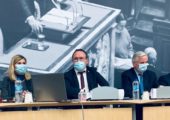 Réunion du groupe des députés LR en présence de Michel Barnier pour évoquer le Brexit, ses conséquences et ses enseignements.